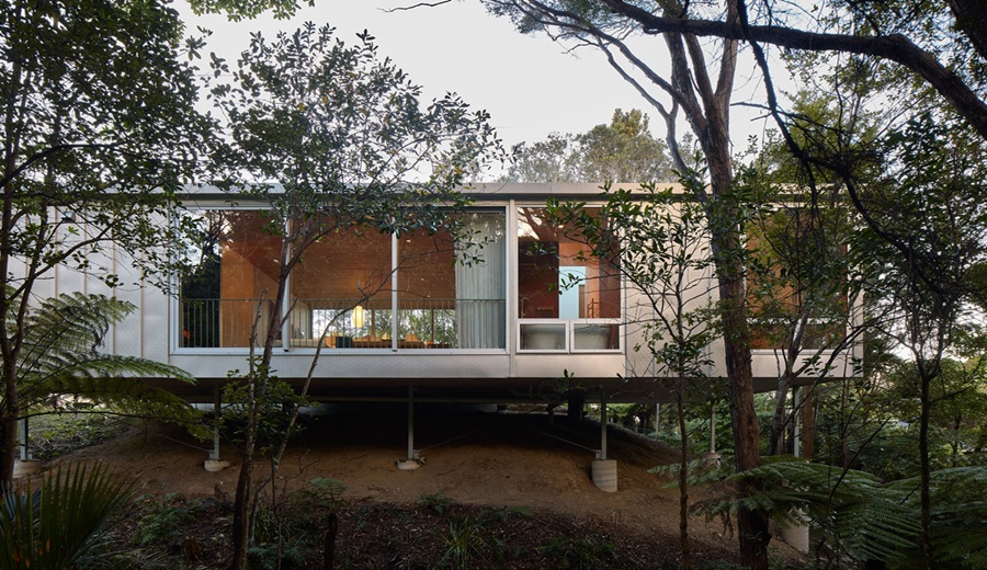 Casa Bush Block Patchwork Architecture