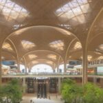 Foster + Partners inaugura el Aeropuerto Internacional Techo en Phnom Penh, Camboya