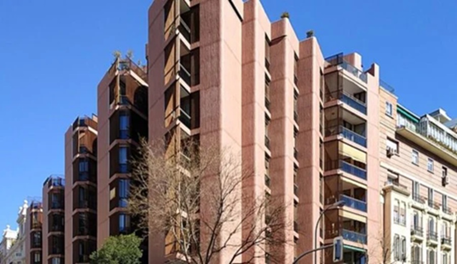 En 1966 era un adefesio y los vecinos no lo entendieron hoy es una obra maestra de la arquitectura madrileña