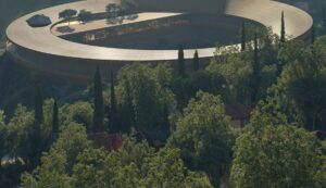 The Ring and Greenhouse