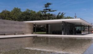 Piscina Barcelona debate sobre cultura del agua, arquitectura y bienestar