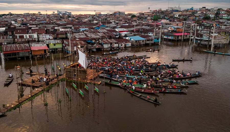 Muyuna Fest la arquitectura flotante que convirtió Belén en un cine sobre el agua
