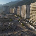 Arquitectura contra terremotos: terreno duro, estructura de hormigón y edificios compactos