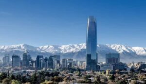 El rascacielos sudamericano que promete superar a la Torre Eiffel tiene 62 niveles y llega a los 300 metros