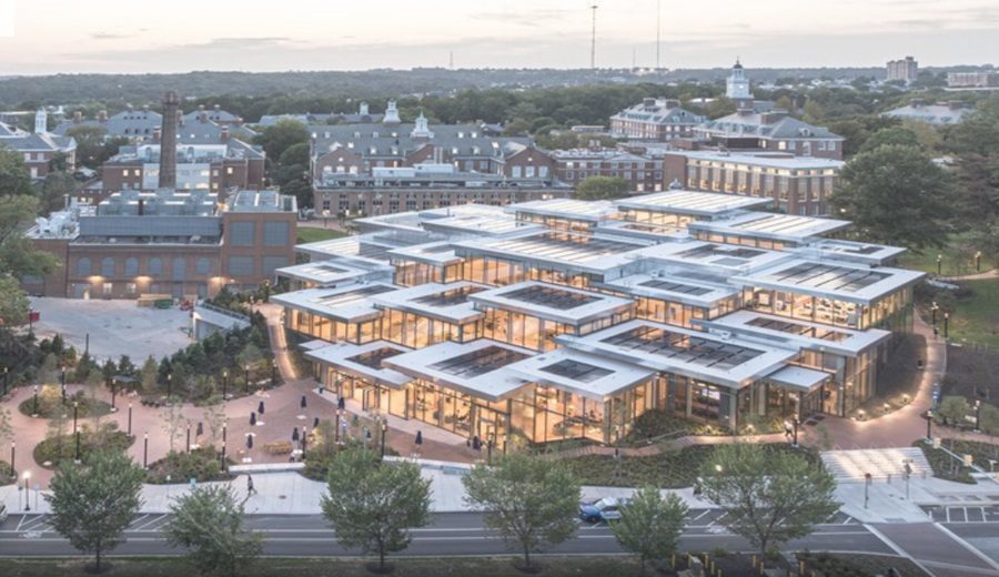 Centro Estudiantil Bloomberg BIG + Rockwell Group + Michael Van Valkenburgh Associates