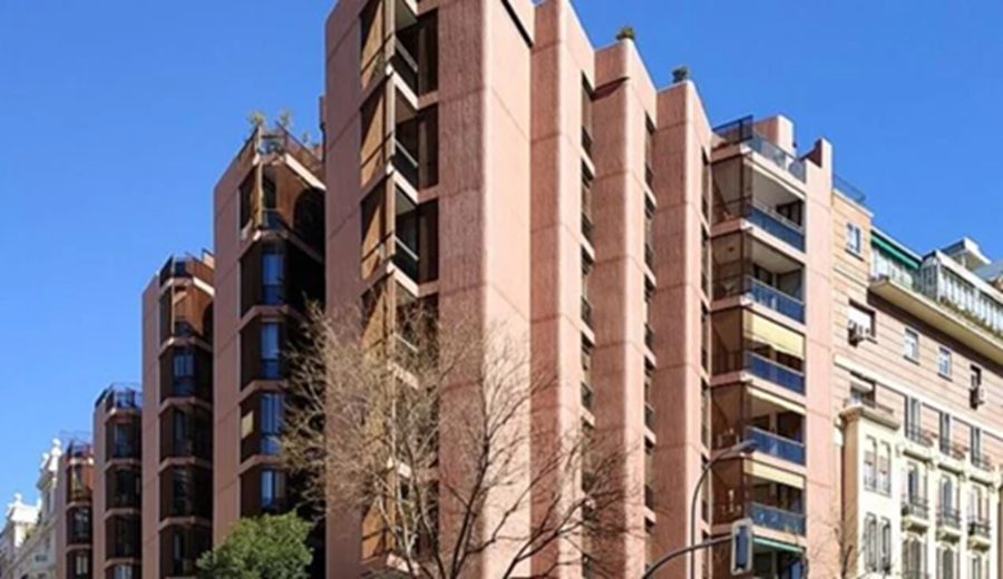 En 1966 era un adefesio y los vecinos no lo entendieron hoy es una obra maestra de la arquitectura madrileña