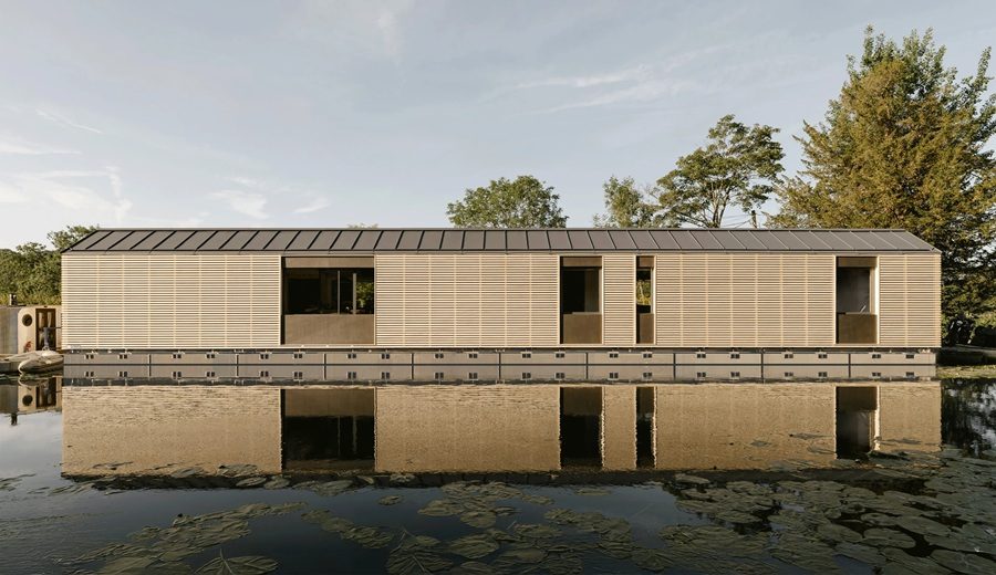 Float House en Ruislip