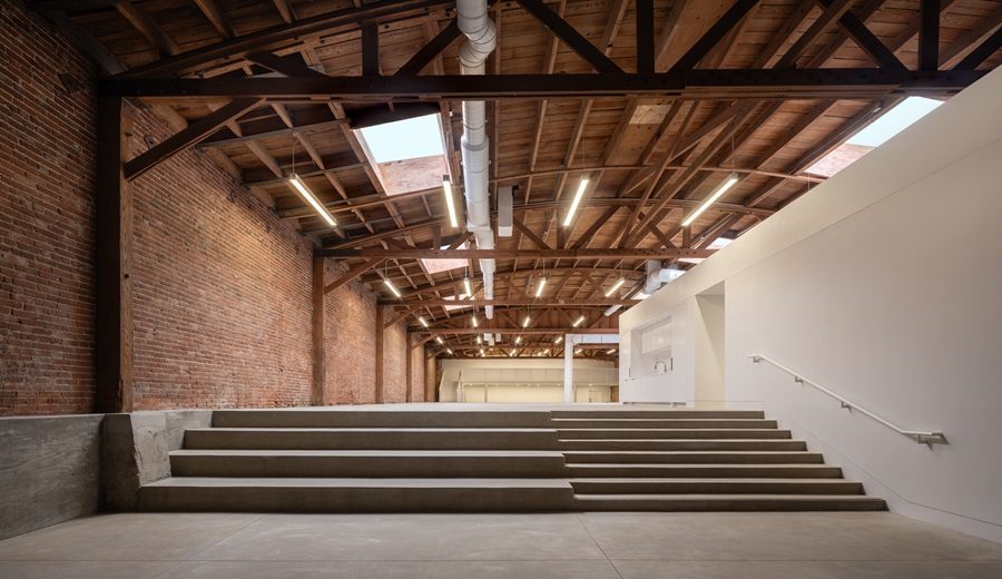 Transformando edificios industriales históricos en Estados Unidos 6 espacios adaptados al trabajo contemporáneo